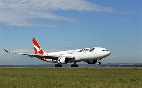 Qantas 737 vs. A330 – Which Plane Is Better For .